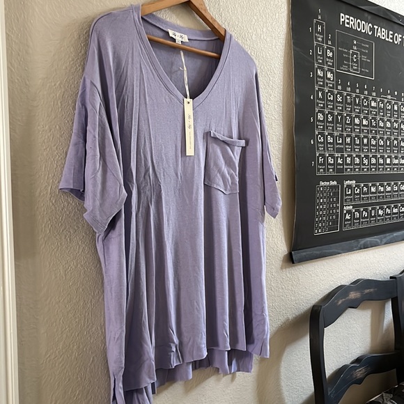 She + Sky pale dusty purple tee oversized stretch top new - Picture 3 of 6